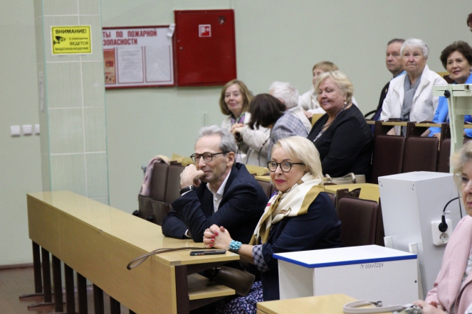 Полвека в педиатрии: в Санкт-Петербургском медицинском педиатрическом университете собрались те, кто закончили вуз 45 и 50 лет назад 30