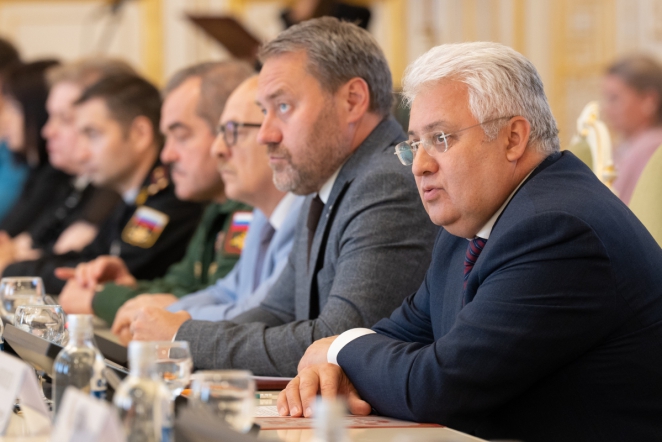 В петербургском парламенте прошёл торжественный приём, посвящённый Дню медицинского работника 2