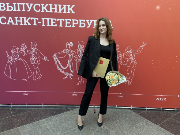 Алина Гаврилова – лучшая выпускница Северной столицы 3