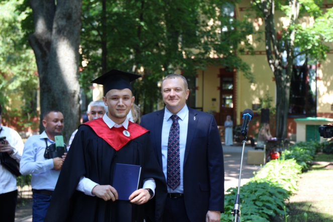 Иностранным выпускникам Педиатрического университета вручили дипломы о высшем образовании 26