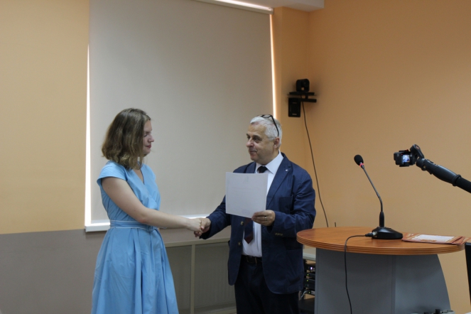 Ординаторы Педиатрического университета получили долгожданные дипломы 2