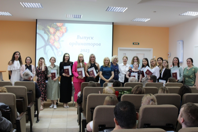 Ординаторы Педиатрического университета получили долгожданные дипломы 18