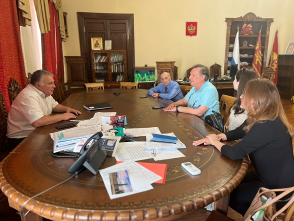 В Педиатрическом университете установят гранитную скульптуру «Ожидание новой жизни» 3