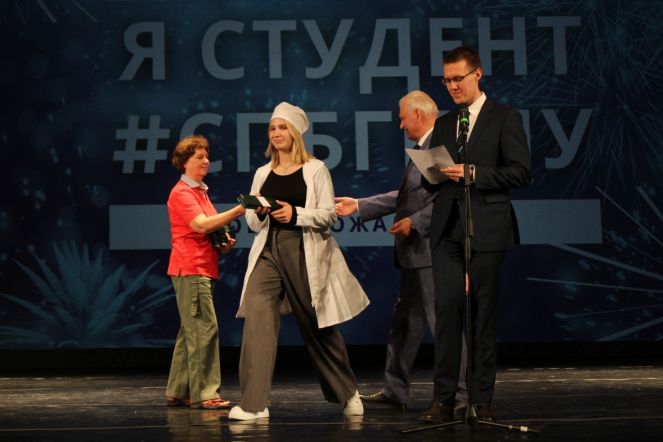 В Педиатрическом университете прошёл День первокурсника 32