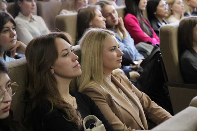 Ординаторами Педиатрического университета стали 687 человек