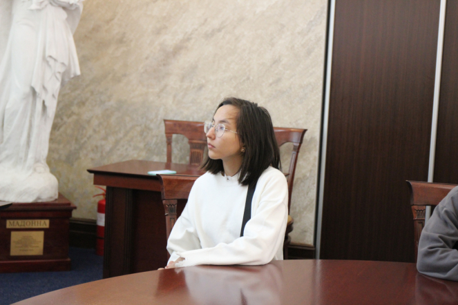 Школьники из Бурятии посетили Педиатрический университет 9