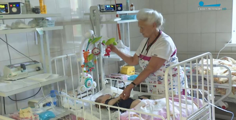 Выпускницу Педиатрического университета наградили орденом Пирогова