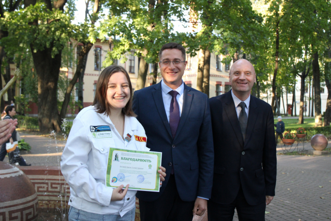 Это настоящая студенческая весна: в Педиатрическом университете наградили бойцов медицинских отрядов 24