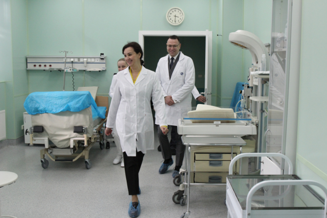 Замглавы Минздрава России Евгения Котова посетила Педиатрический университет 4