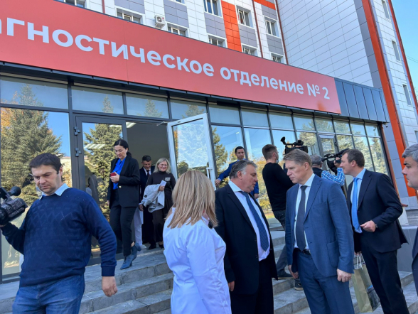 Ректор Педиатрического университета принял участие в рабочей поездке министра здравоохранения России Михаила Мурашко 1