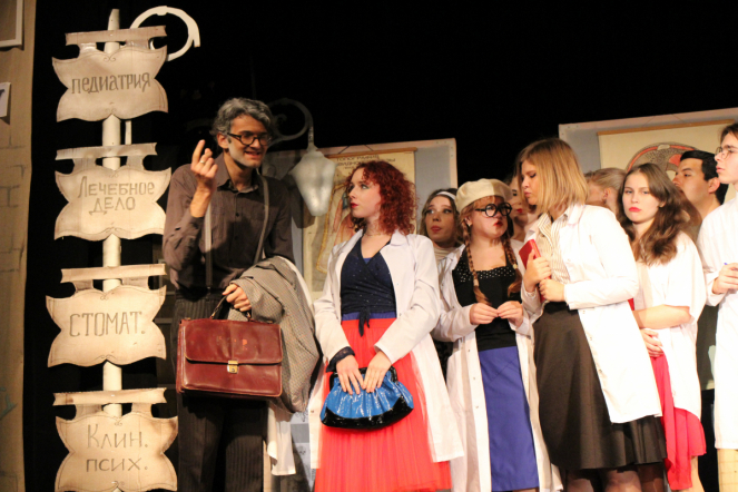 На сцене клуба «Гиппократ» прошёл мюзикл «По секрету» 11