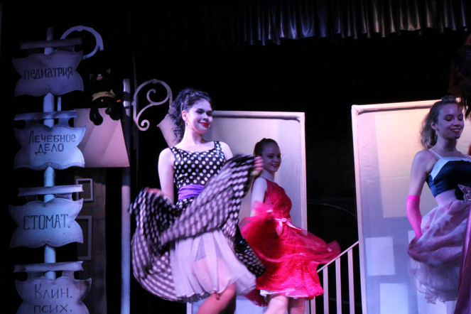 На сцене клуба «Гиппократ» прошёл мюзикл «По секрету» 12