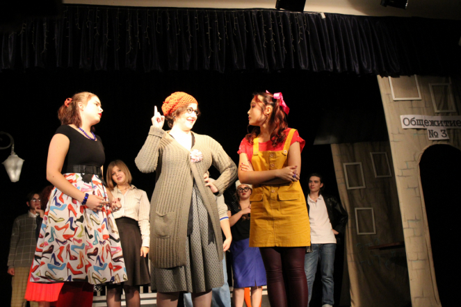 На сцене клуба «Гиппократ» прошёл мюзикл «По секрету» 14