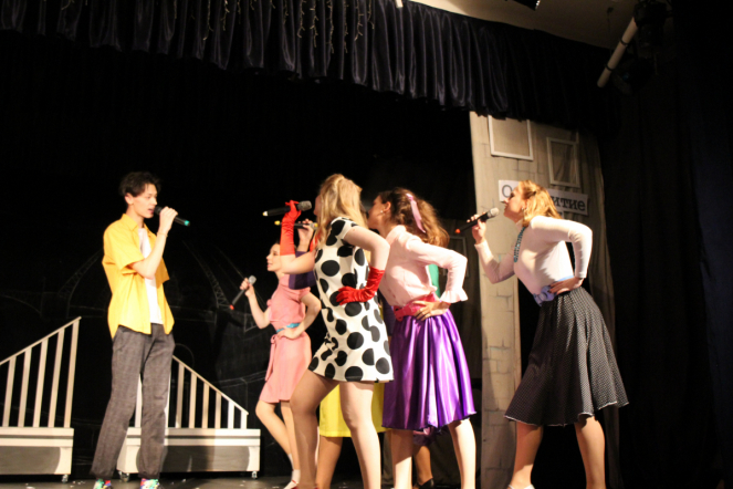 На сцене клуба «Гиппократ» прошёл мюзикл «По секрету» 18