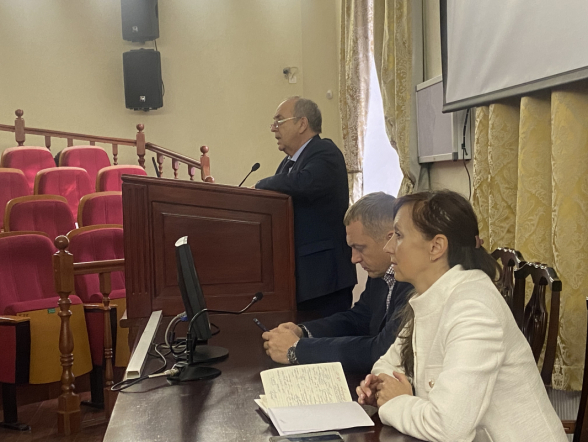 Школьники из Перми посетили Педиатрический университет 7