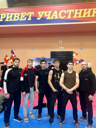 Студенты Педиатрического университета приняли участие в турнире по армрестлингу