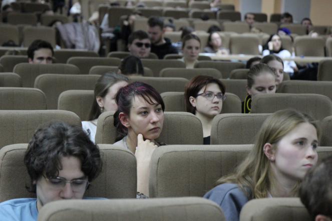 Студентам и ординаторам Педиатрического университета рассказали о возможностях трудоустройства в Новгородской области 30