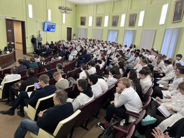 В Педиатрическом университете прошла конференция, посвященная выдающимся хирургам Федору Валькеру и Евгению Маргорину 4