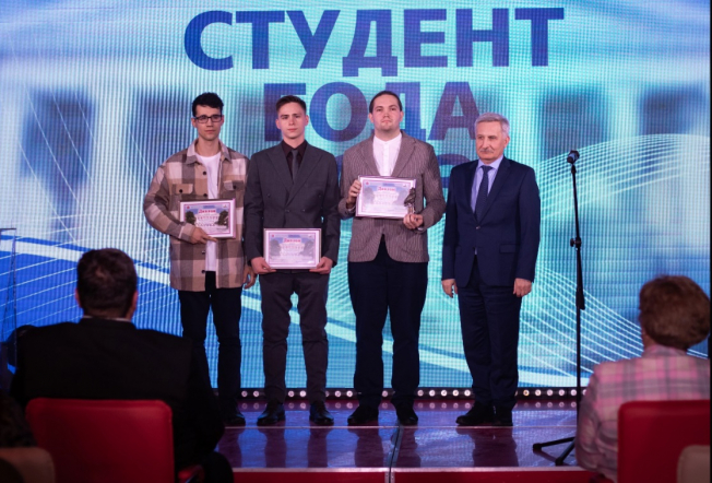 Четверокурсник Педиатрического университета стал лауреатом конкурса «Студент года»