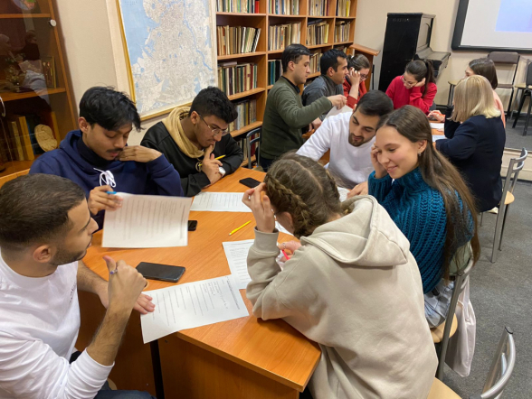 В Педиатрическом университете возобновил деятельность «Русский клуб» 8