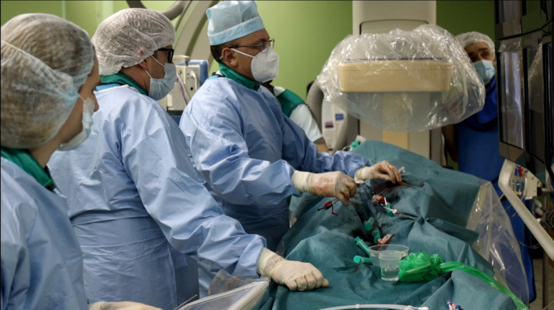 Врачи Педиатрического университета выполнили рентгенэндоваскулярную имплантацию клапана лёгочной артерии 14-летнему пациенту из Луганска