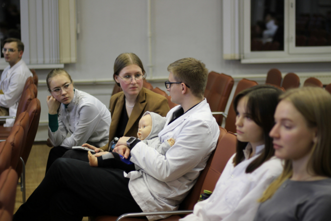 Во внутривузовской олимпиаде по педиатрии приняли участие 130 студентов 31