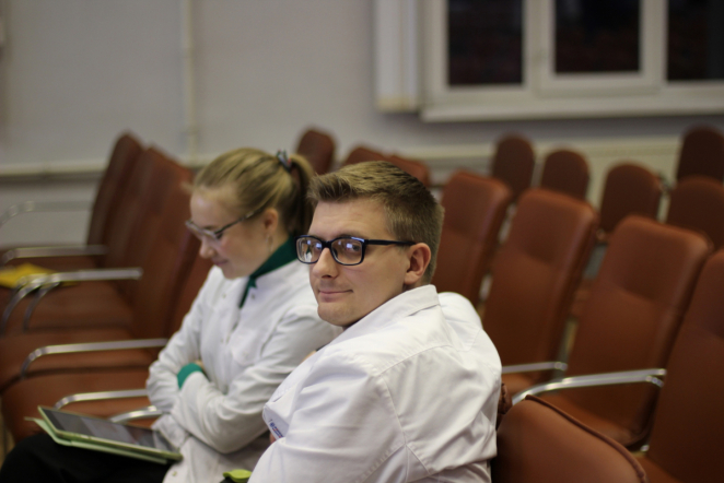 Во внутривузовской олимпиаде по педиатрии приняли участие 130 студентов 48