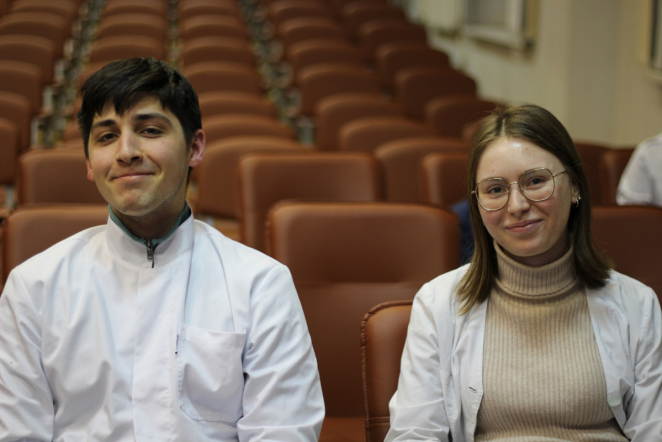 Во внутривузовской олимпиаде по педиатрии приняли участие 130 студентов 54