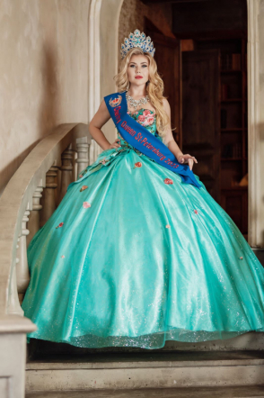 В Санкт-Петербурге прошёл Новогодний Благотворительный Бал для социальных учреждений 1