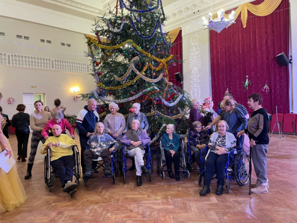 В Санкт-Петербурге прошёл Новогодний Благотворительный Бал для социальных учреждений 7