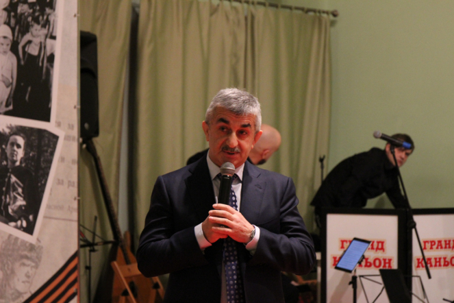 «Важнейшая веха в истории города»: в Санкт-Петербурге открыли выставку «Подвиг Ленинградских педиатров» 9