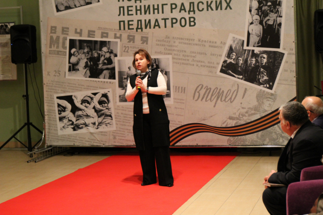 «Важнейшая веха в истории города»: в Санкт-Петербурге открыли выставку «Подвиг Ленинградских педиатров» 34