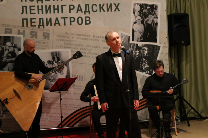 «Важнейшая веха в истории города»: в Санкт-Петербурге открыли выставку «Подвиг Ленинградских педиатров» 47