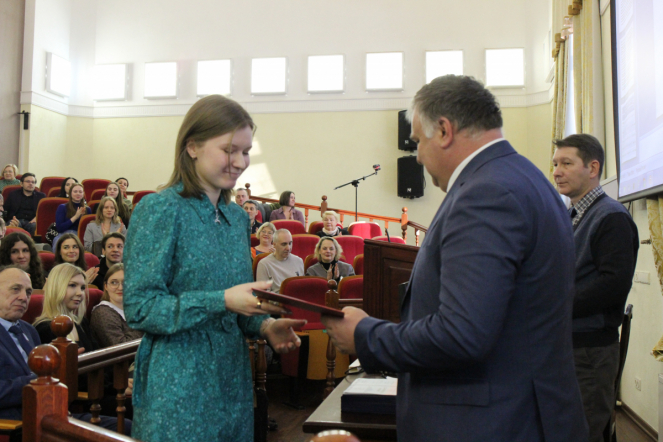 Клинические психологи Педиатрического университета получили дипломы 14