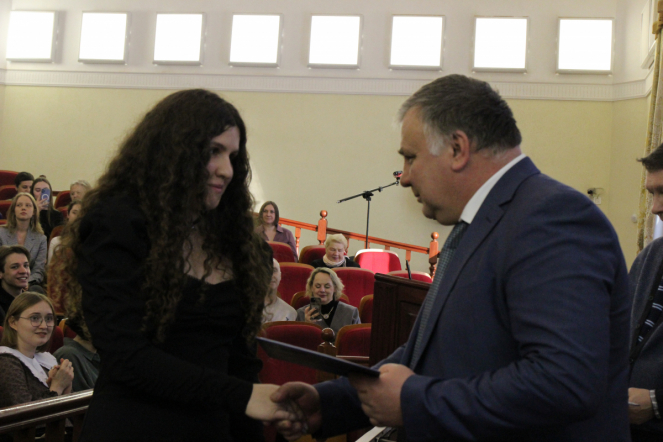 Клинические психологи Педиатрического университета получили дипломы 25