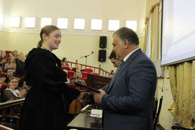 Клинические психологи Педиатрического университета получили дипломы 35