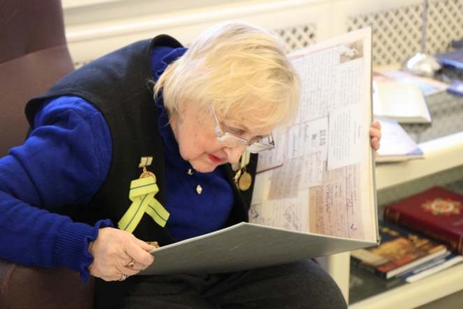 В музее Педиатрического университета открыли выставку «Память поколений», посвящённую 80-летней годовщине освобождения Ленинграда от блокады 3