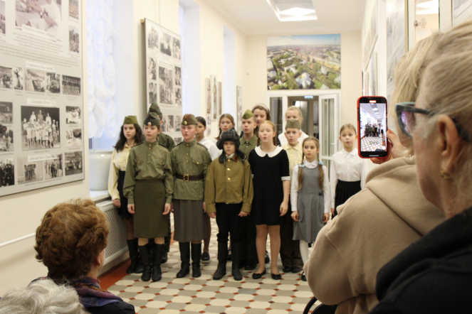 В музее Педиатрического университета открыли выставку «Память поколений», посвящённую 80-летней годовщине освобождения Ленинграда от блокады 30
