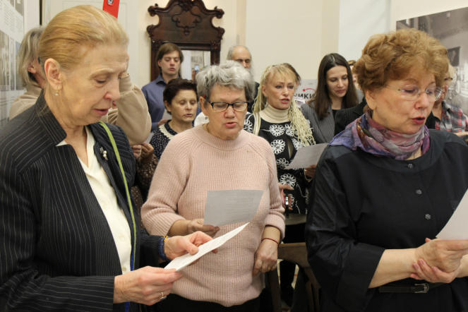 В музее Педиатрического университета открыли выставку «Память поколений», посвящённую 80-летней годовщине освобождения Ленинграда от блокады 33