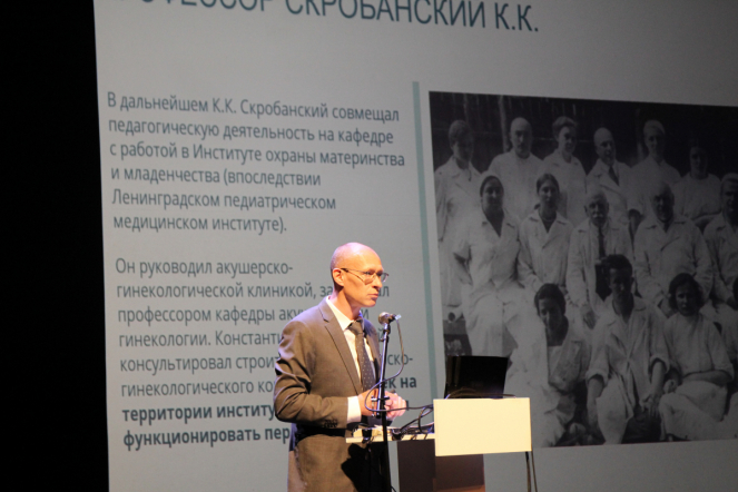 Педиатрический университет отметил Актовый день 18