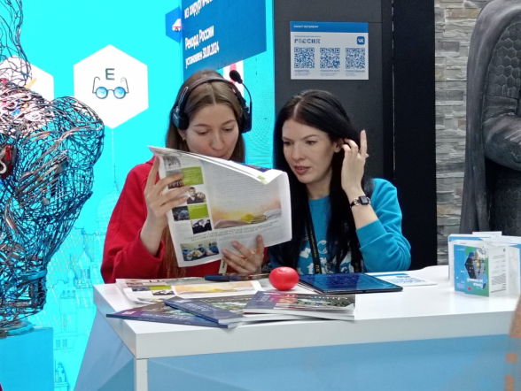 Ректор Педиатрического университета посетил выставку-форум «Россия» 8