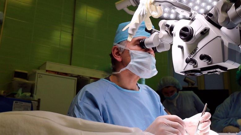 В Педиатрическом университете прооперировали девочку из Запорожской области