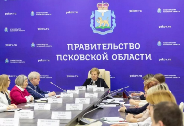 Эксперты Педиатрического университета посетили Псковскую область