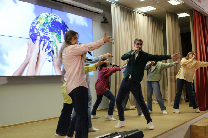 В Педиатрическом университете прошел ежегодный фольклорный фестиваль «Краски мира» 39