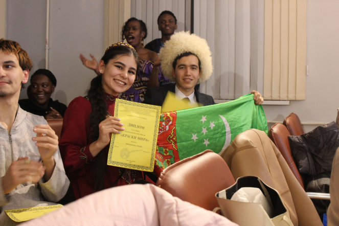 В Педиатрическом университете прошел ежегодный фольклорный фестиваль «Краски мира» 47