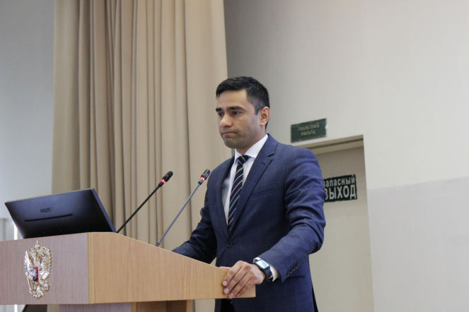 Генеральный консул Узбекистана в Санкт-Петербурге  Абдурахмон Махмудов встретился со студентами СПбГПМУ 10