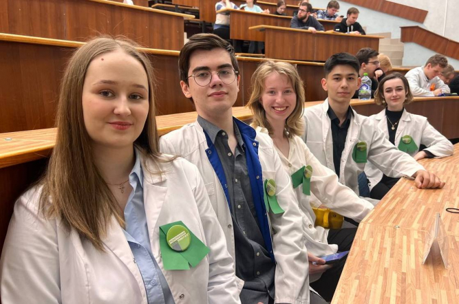 Студенты Педиатрического университета заняли третье место на олимпиаде по гистологии в Москве 5