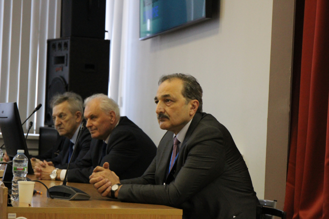 В Педиатрическом университете подвели итоги Всероссийского научного форума с международным участием «Студенческая наука-2024» 35