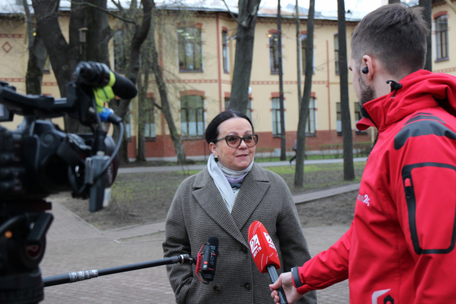 В Педиатрическом университете запустили фонтан и повесили скворечники 6