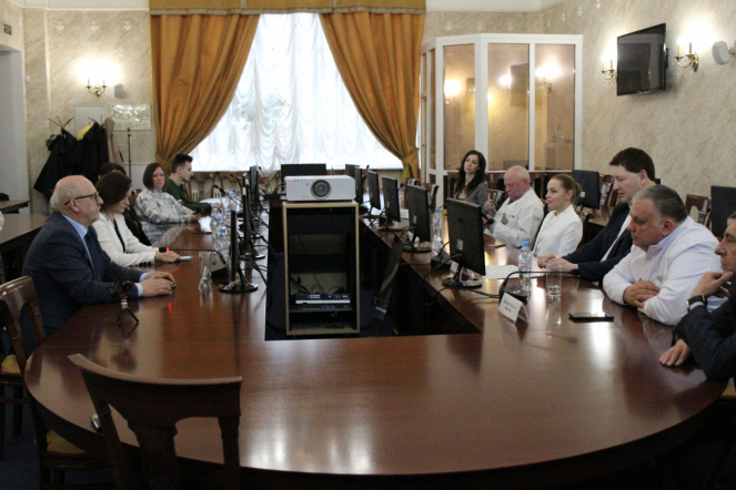 В Педиатрическом университете состоялся круглый стол «Здоровые дети – благополучная семья»